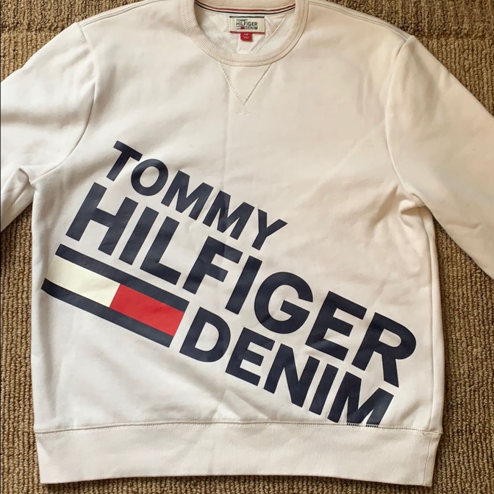 Tommy Hilfiger sweater